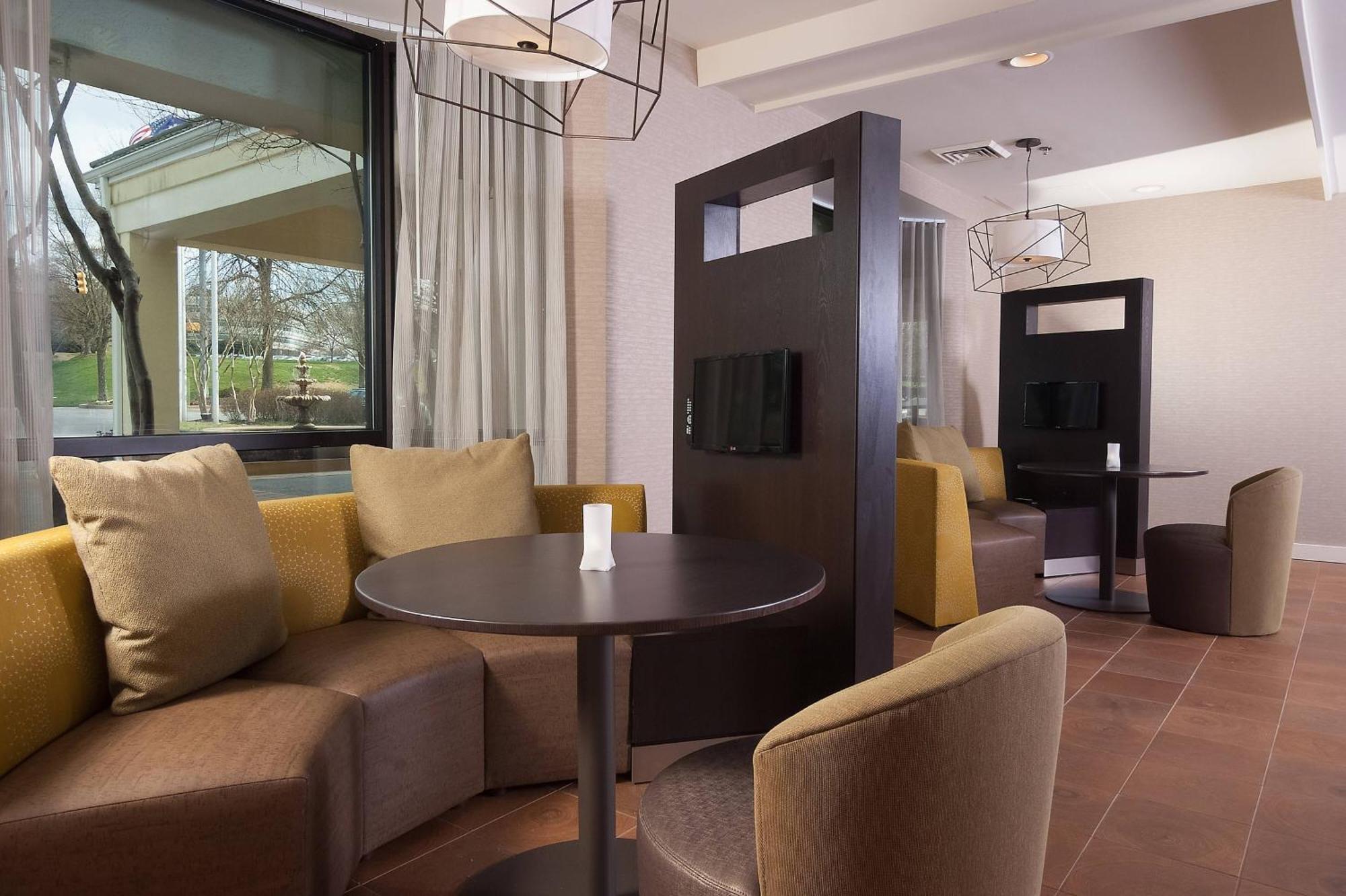 Courtyard Greenville-Spartanburg Airport Bagian luar foto